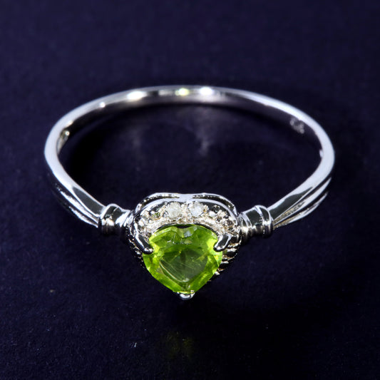 JLUXS Ladies White Gold Rhodium Over Sterling Silver Diamond & 1/2 Cts Peridot Ring